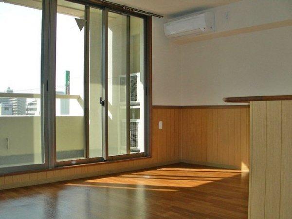 大阪市鶴見区放出東１丁目のマンション