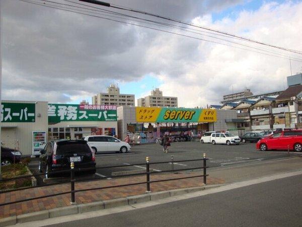 大阪市鶴見区鶴見４丁目のマンション(スギ薬局今福鶴見店)