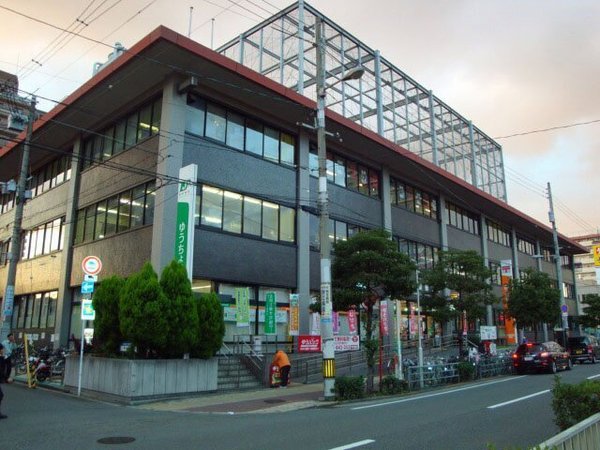 大阪市鶴見区鶴見４丁目のマンション(大阪城東郵便局)