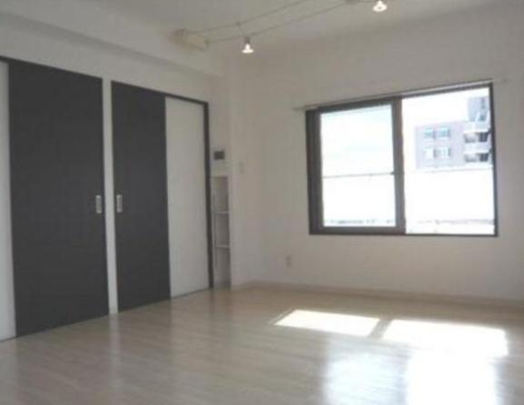 大阪市鶴見区鶴見４丁目のマンション