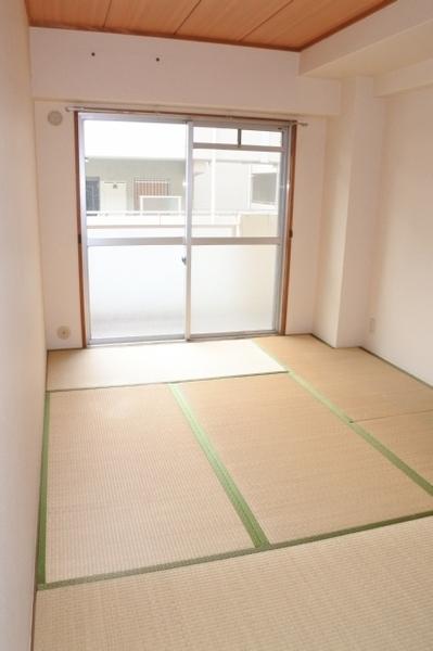 大阪市鶴見区諸口６丁目のマンション