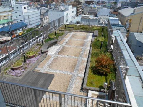 デイグラン鶴見(庭)