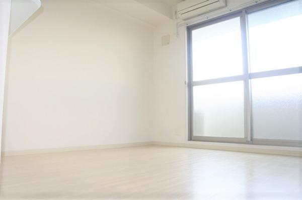 大阪市鶴見区放出東３丁目のマンション