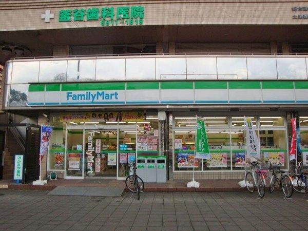 大阪市鶴見区鶴見4丁目のマンション(ファミリーマート鶴見五丁目店)