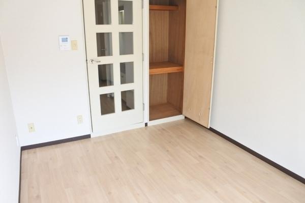 エステート鶴見(収納)