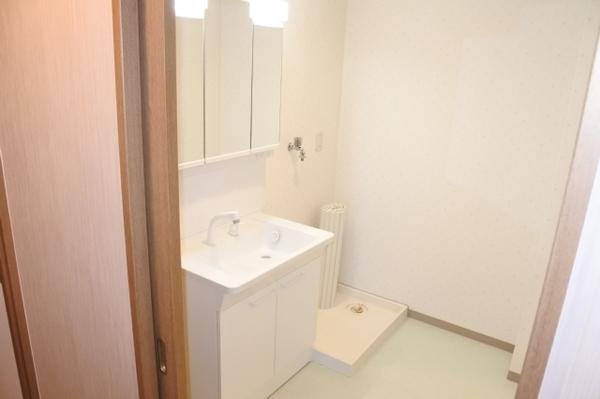 南向き角部屋の３ＬＤＫです★ハーヴィス・カエロン