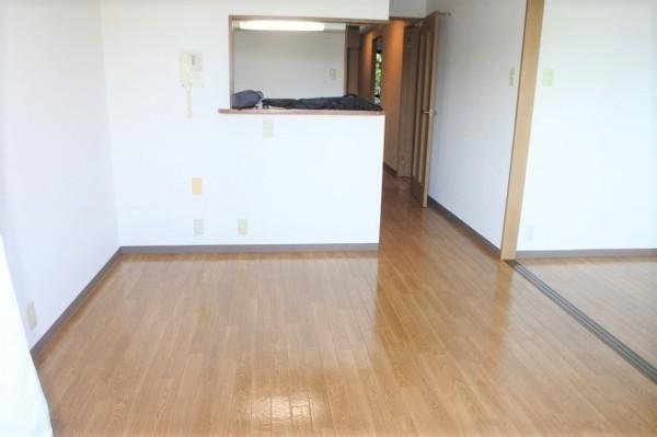 南向き角部屋の３ＬＤＫです★ハーヴィス・カエロン