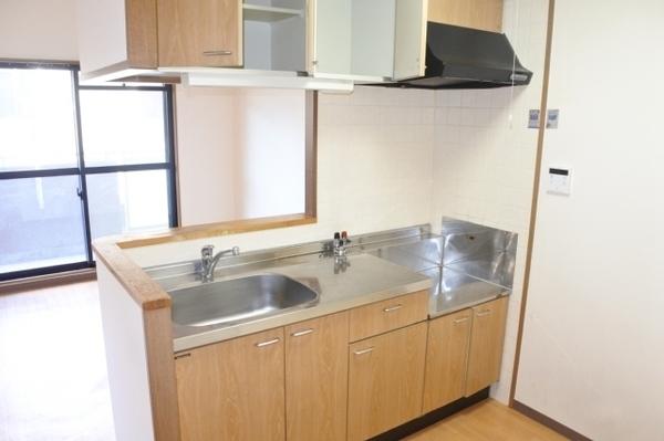 南向き角部屋の３ＬＤＫです★ハーヴィス・カエロン