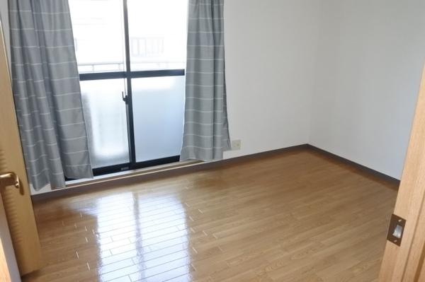 南向き角部屋の３ＬＤＫです★ハーヴィス・カエロン
