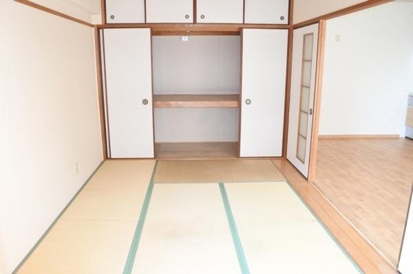 大阪市鶴見区諸口２丁目のマンション