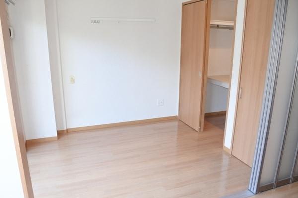 サンメゾン鶴見緑地