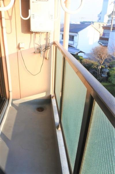 角部屋１ＤＫです★鶴見ベルダァーⅠ番館