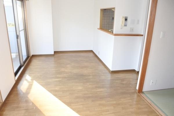 大阪市鶴見区鶴見３丁目のマンション