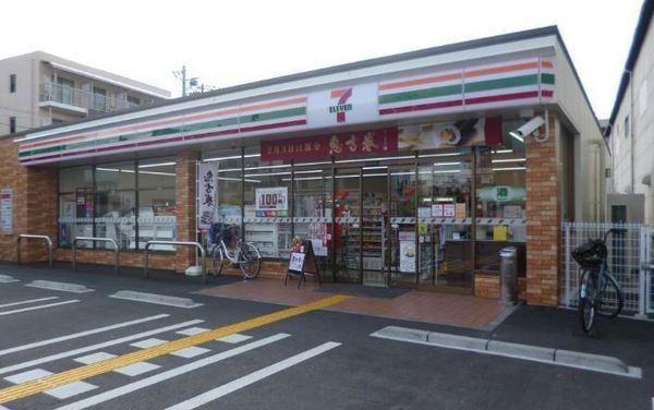 大阪市鶴見区諸口１丁目のマンション(セブンイレブン大阪横堤3丁目店)