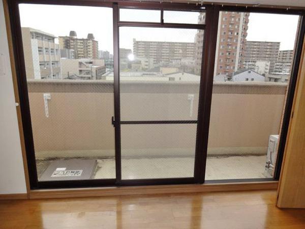 大阪市鶴見区放出東３丁目のマンション