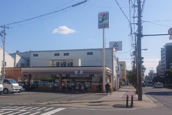 スーパー目の前です★サンビレッジ芳崎Ｄ(セブンイレブン大阪放出東店)