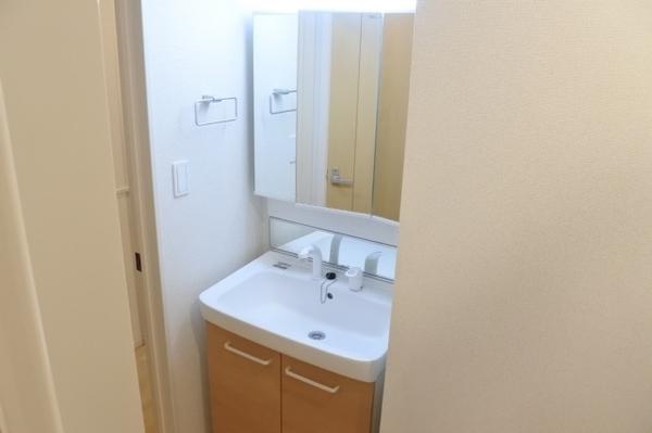 鶴見緑地すぐ側です★マーベラス