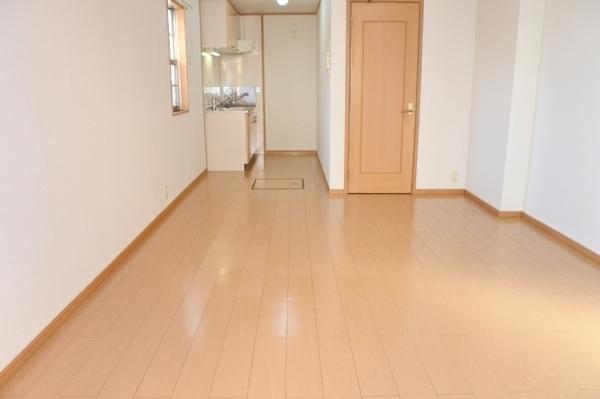 大阪市鶴見区浜３丁目のアパート