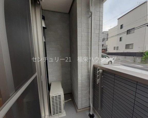駅近・築浅・角部屋・オシャレです【メゾン　ラシュレ】