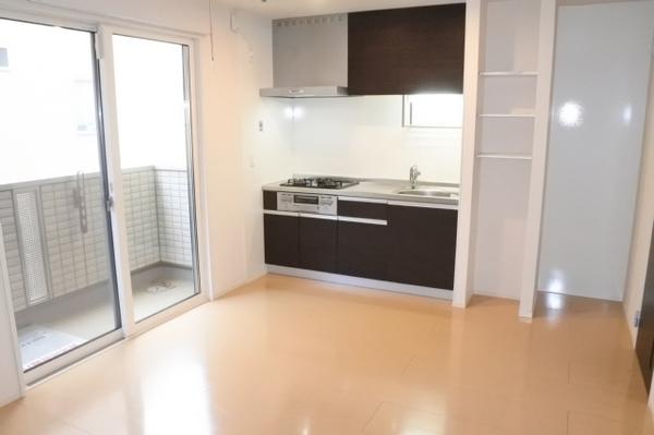 大阪市鶴見区鶴見４丁目のアパート