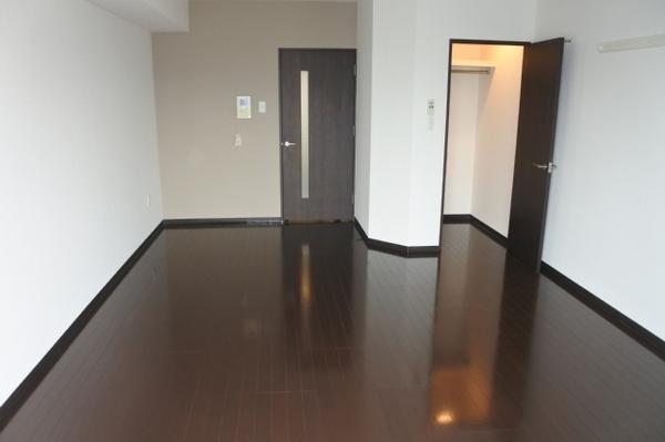 大阪市鶴見区放出東１丁目のマンション