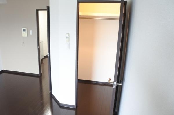 大阪市鶴見区放出東１丁目のマンション