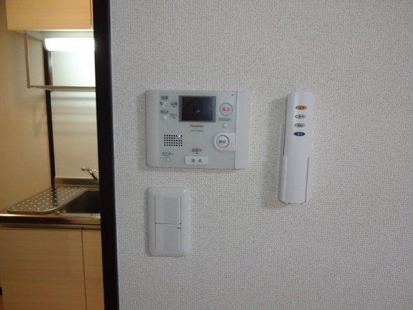 広々１Ｋ角部屋空きました♪
