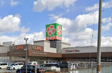 大阪市鶴見区中茶屋1丁目のアパート(ライフ安田諸口店)