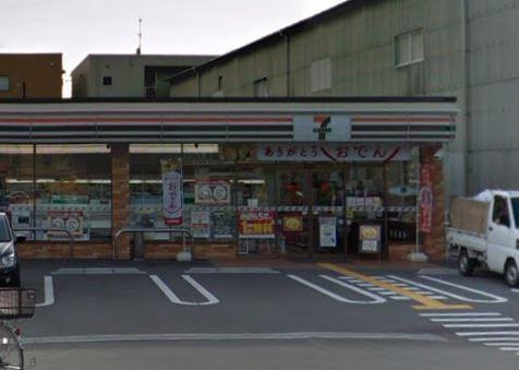 大阪市鶴見区諸口1丁目のマンション(セブンイレブン大阪横堤3丁目店)