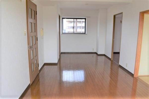 南向き全戸角部屋です★シャルマン鶴見