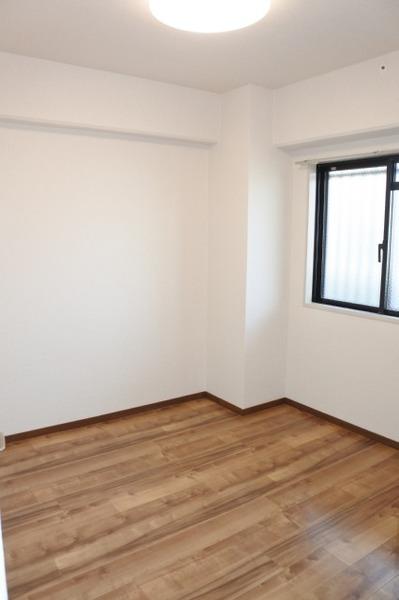 大阪市鶴見区鶴見２丁目のマンション