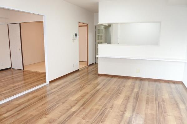 大阪市鶴見区鶴見２丁目のマンション