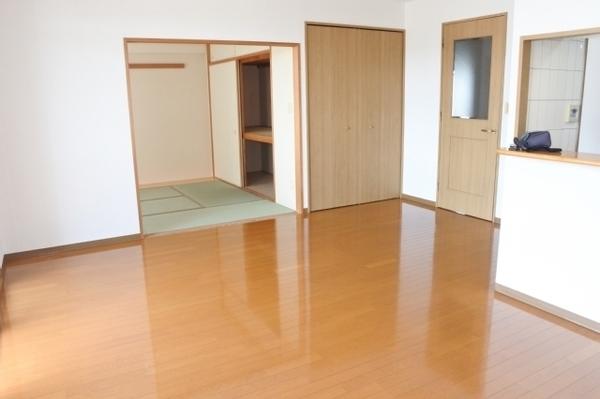 横堤３丁目：ルピナス鶴見