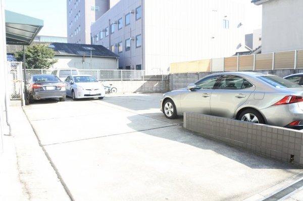 大阪市鶴見区鶴見４丁目のマンション