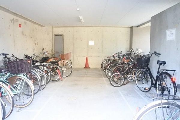 大阪市鶴見区鶴見４丁目のマンション