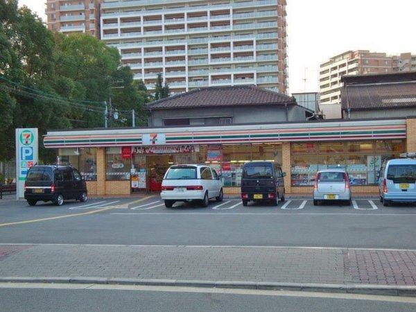 大阪市城東区今福東3丁目のマンション(セブンイレブン大阪今福西6丁目店)