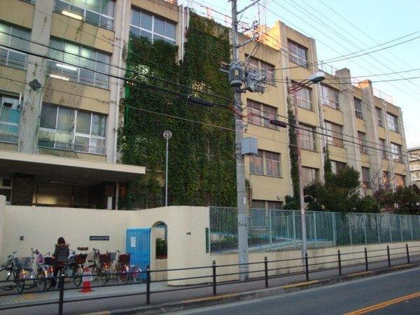 大阪市城東区今福東3丁目のマンション(大阪市立鯰江東小学校)