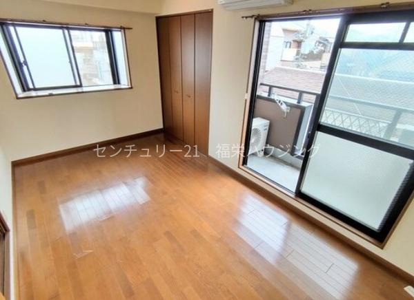 大阪市鶴見区放出東３丁目のマンション
