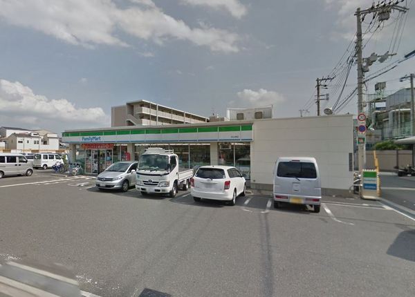 大阪市鶴見区放出東1丁目のアパート(ファミリーマート放出東店)