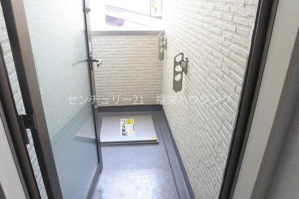 大阪市鶴見区放出東1丁目のアパート(バルコニー)