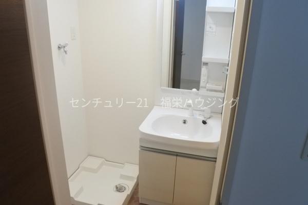 大阪市鶴見区放出東1丁目のアパート(洗面台・洗面所)