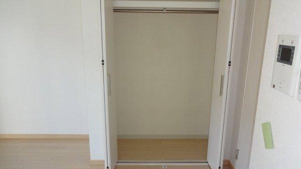 大阪市鶴見区放出東３丁目のマンション