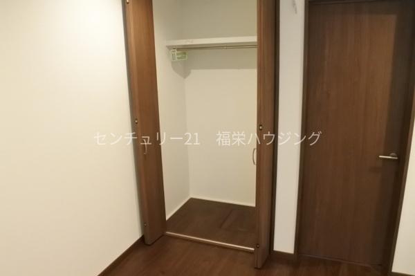大阪市鶴見区鶴見３丁目のハイツ