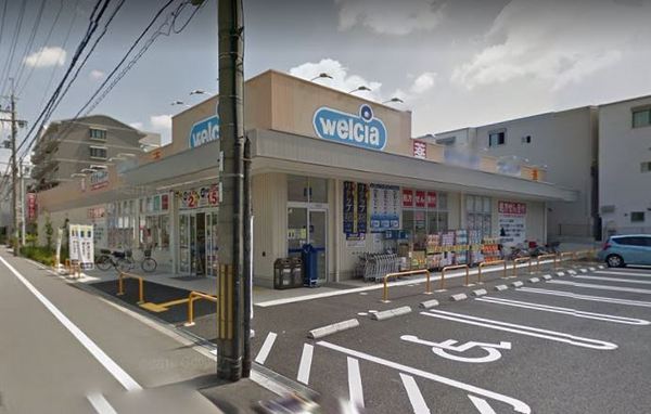 大阪市鶴見区茨田大宮４丁目のアパート(ウエルシア鶴見茨田大宮店)