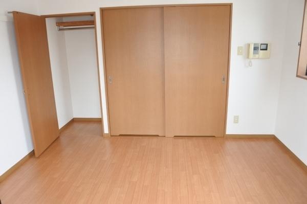 大阪市鶴見区放出東３丁目のマンション