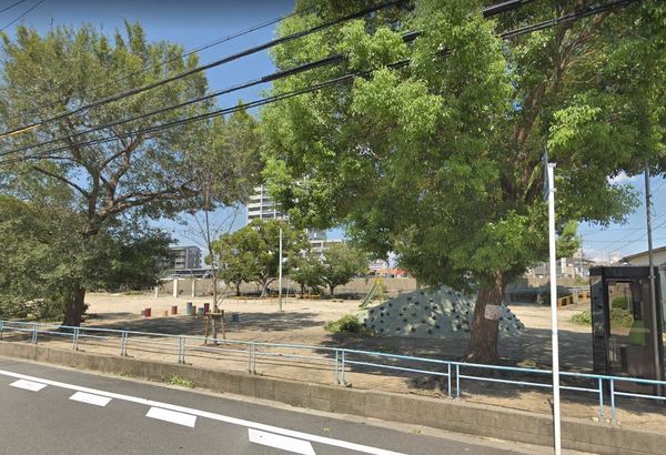 大阪市東成区大今里西1丁目のマンション(天王田公園)