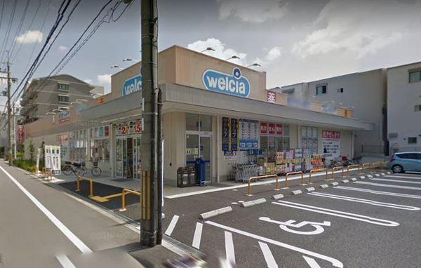 大阪市鶴見区茨田大宮４丁目のアパート(ウエルシア鶴見茨田大宮店)