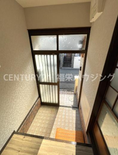 大阪市鶴見区安田３丁目のテラスハウス