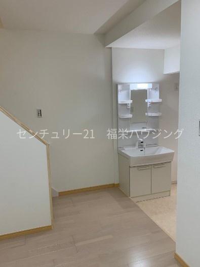 大阪市鶴見区放出東３丁目のテラスハウス