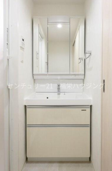 大阪市鶴見区鶴見４丁目のマンション